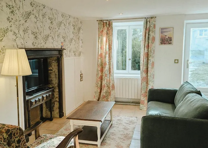 Tres Lumineux Style * Mazet-Saint-Voy